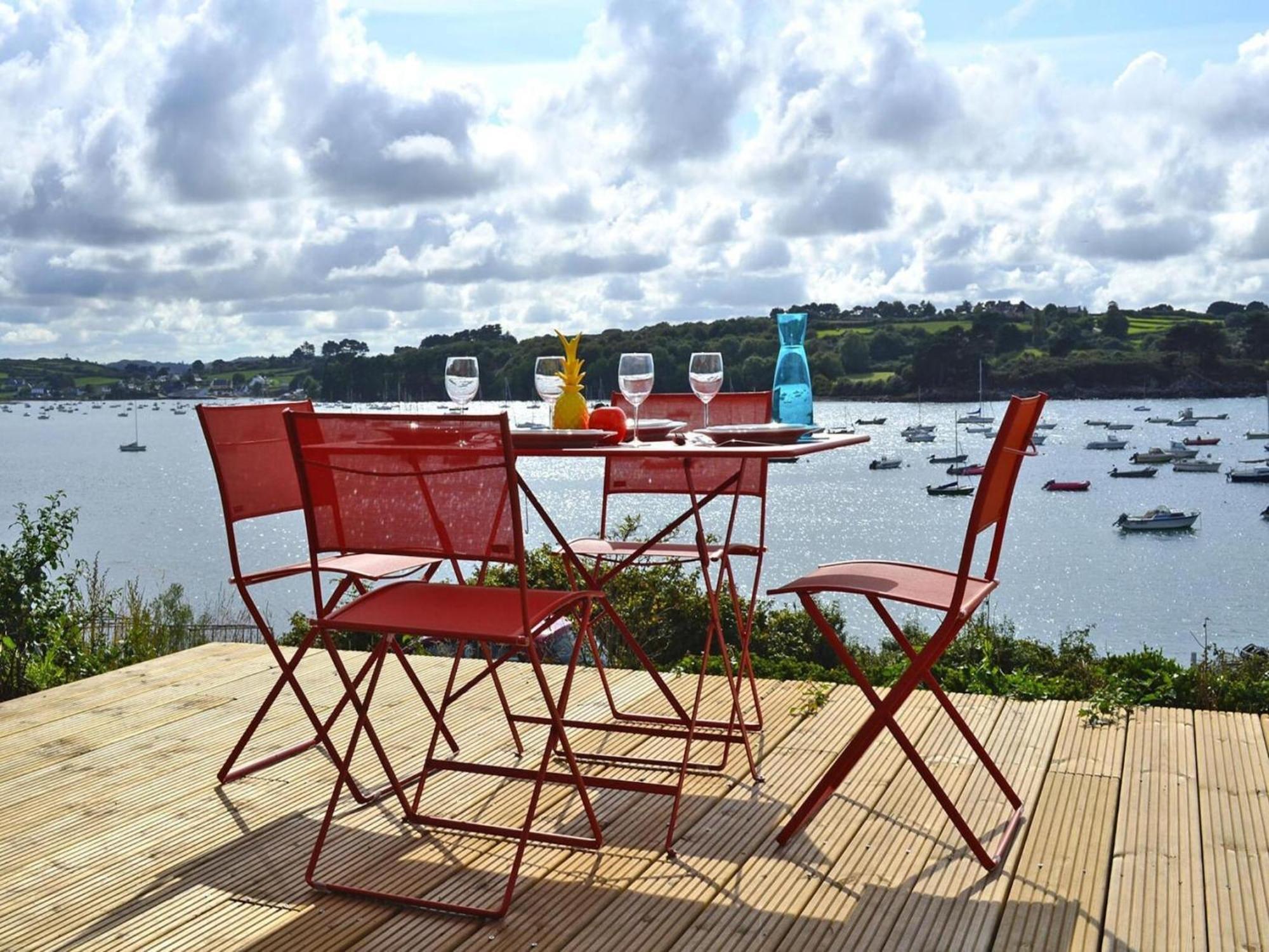 Pretty Breton Holiday Home In A Top Location Плугану Екстериор снимка